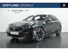 BMW 5-serie - 530e M Sport Automaat / Trekhaak / Adaptieve LED / Parking Assistant Professional / Comfor
