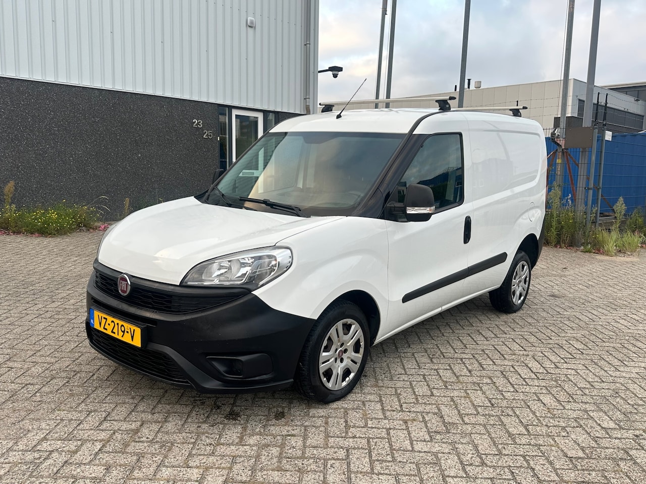 Fiat Doblò Cargo - 1.3 MJ L1H1 Actual 2016 BTW AUTO EURO 5 - AutoWereld.nl