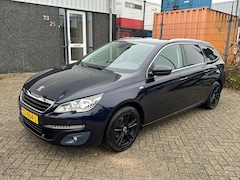 Peugeot 308 SW - 1.2 PureTech Style Pano 2015