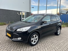 Ford Kuga - 1.6 Titanium 4WD 2013 Panorama Automaat