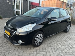 Peugeot 208 - 1.2 VTi Envy 2013