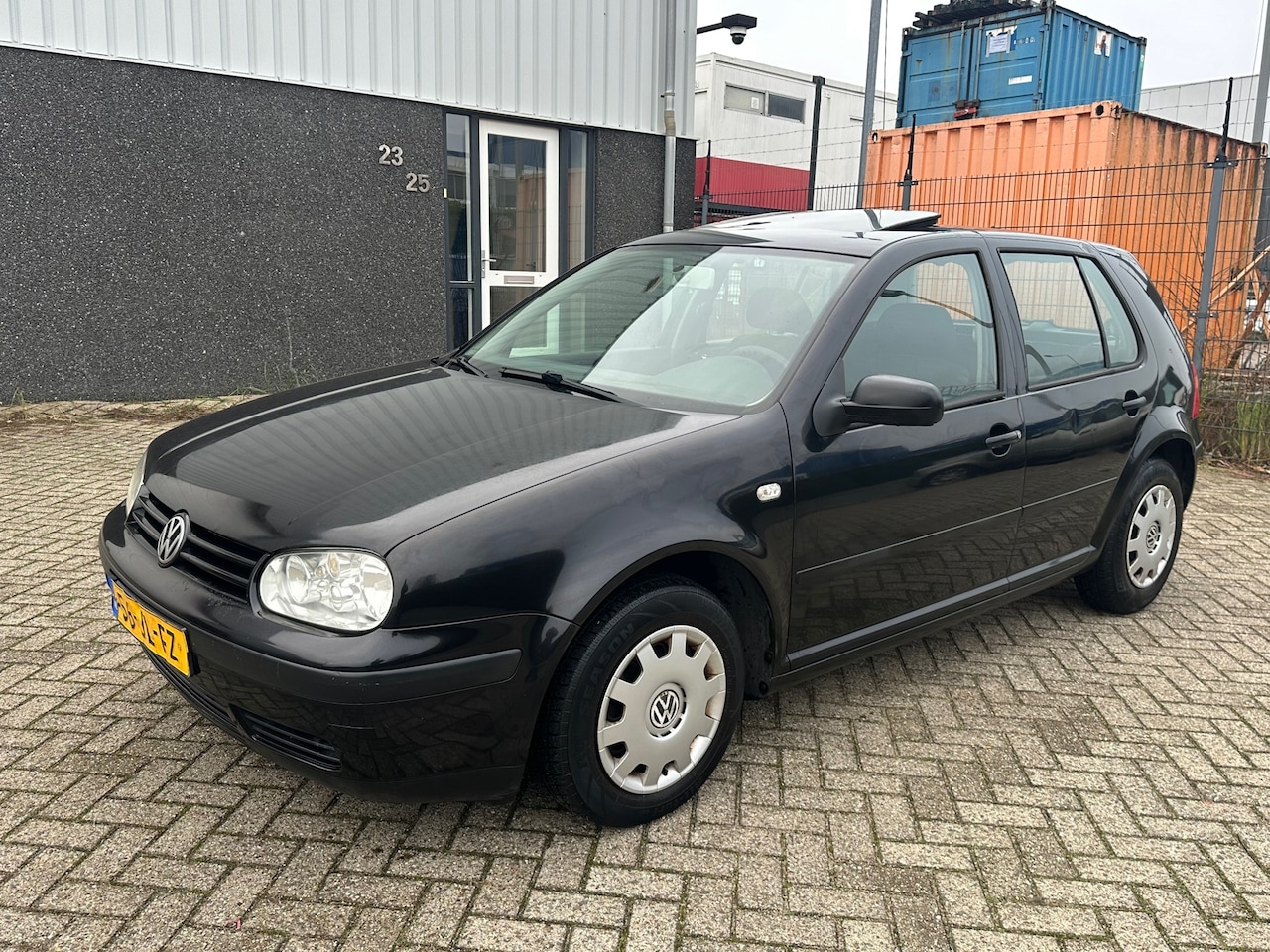 Volkswagen Golf - 1.6-16V 2002 NIEUWE APK - AutoWereld.nl