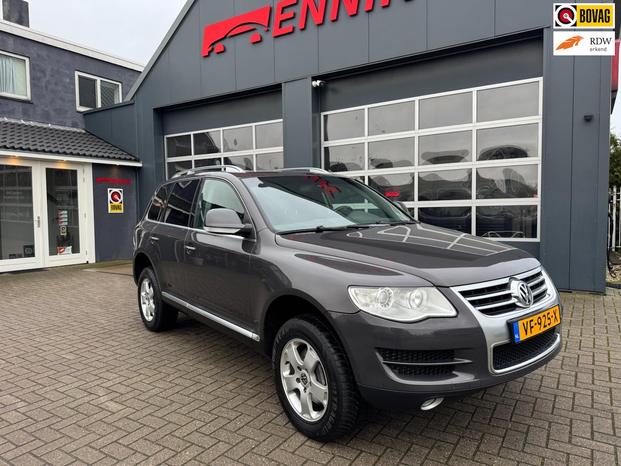 Volkswagen Touareg - 3.0 TDI 4-Motion / Grijskenteken / Youngtimer / Marge auto - AutoWereld.nl
