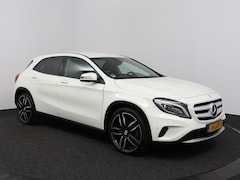 Mercedes-Benz GLA-Klasse - 200 Airco Cruise Leer Trekhaak Aut Led