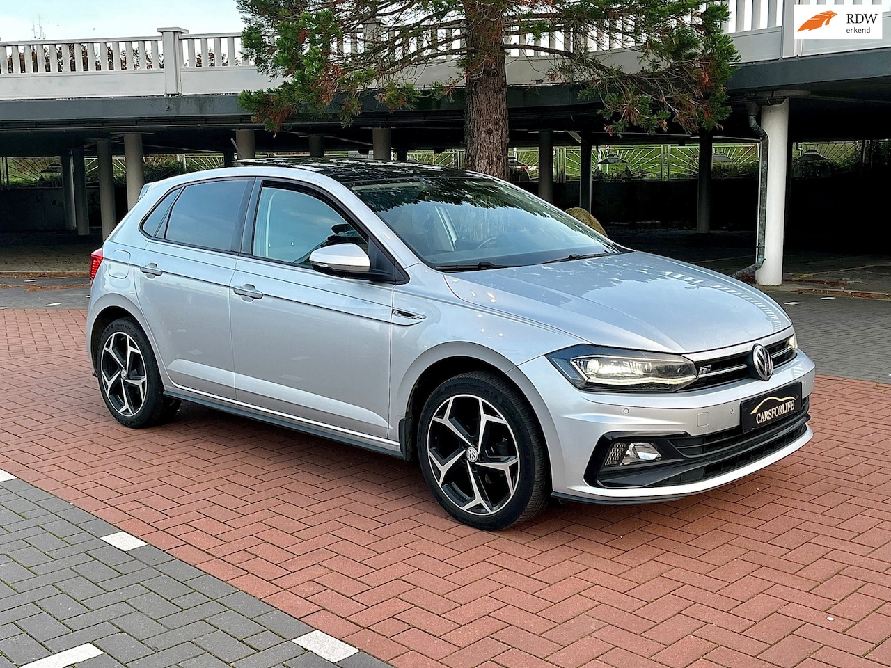 Volkswagen Polo - 1.0 TSI 7-DSG R-line PANO VirtualCockpit LED. - AutoWereld.nl