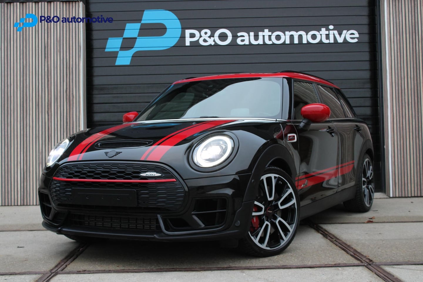 MINI Clubman - 2.0 JCW ALL4 John Cooper Works PANO - HUD - KEYLESS - AutoWereld.nl