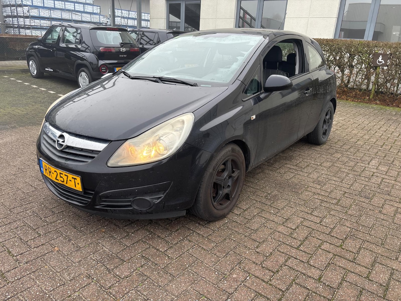 Opel Corsa - 1.4-16V Enjoy RIJD GOED/AIRCO/APK 4-2026 - AutoWereld.nl