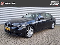 BMW 3-serie - 320e PHEV AUTOMAAT | NW model | Navigatie GROOT scherm | Cruise | Climate | Leder | Camera