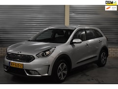 Kia Niro - 1.6 GDi Hybrid First Edition 1e Eigenaar + Navigatie|Wiffi|Bluetooth|Camera|Parkeersensore