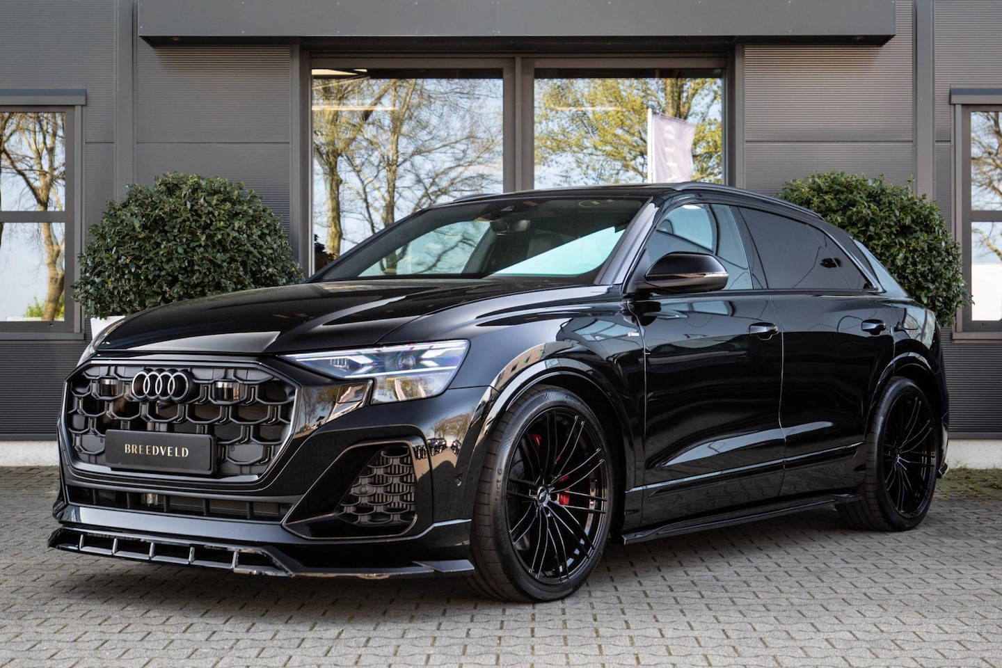 Audi Q8 - 60 TFSI e Competition 490pk, Carbon, Full-options 2025 - AutoWereld.nl