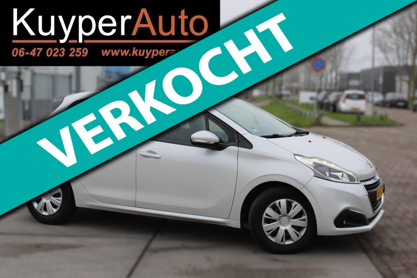 Peugeot 208 - 1.2 PureTech Blue Lion APPLE CAR PLAY- AFN TREKHAAK NAP -MULTIMEDIA - AutoWereld.nl