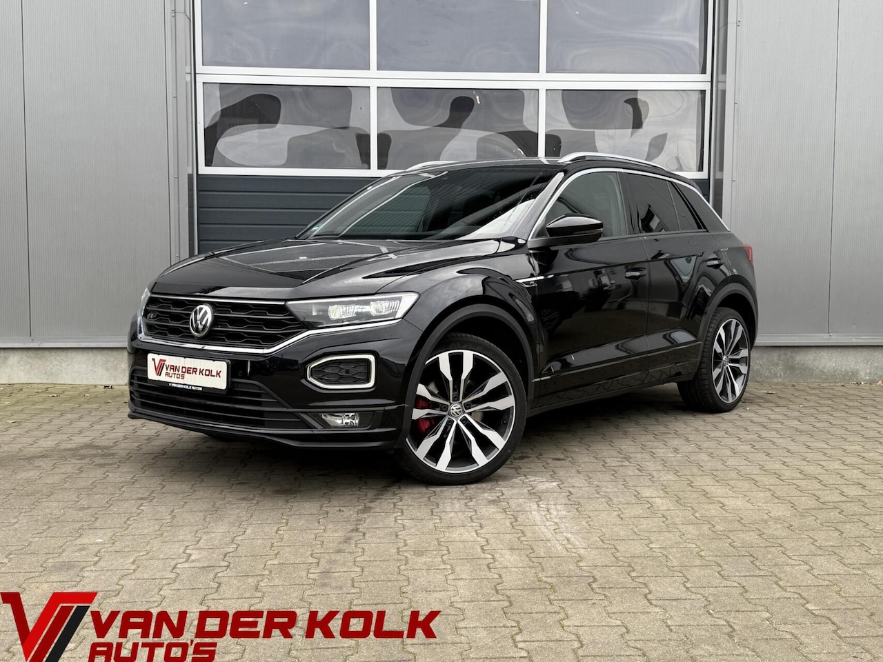 Volkswagen T-Roc - 1.5 TSI R-Line In/Exterieur | LED | CarPlay | Camera | Adaptive Cruise | Climate | Navigat - AutoWereld.nl