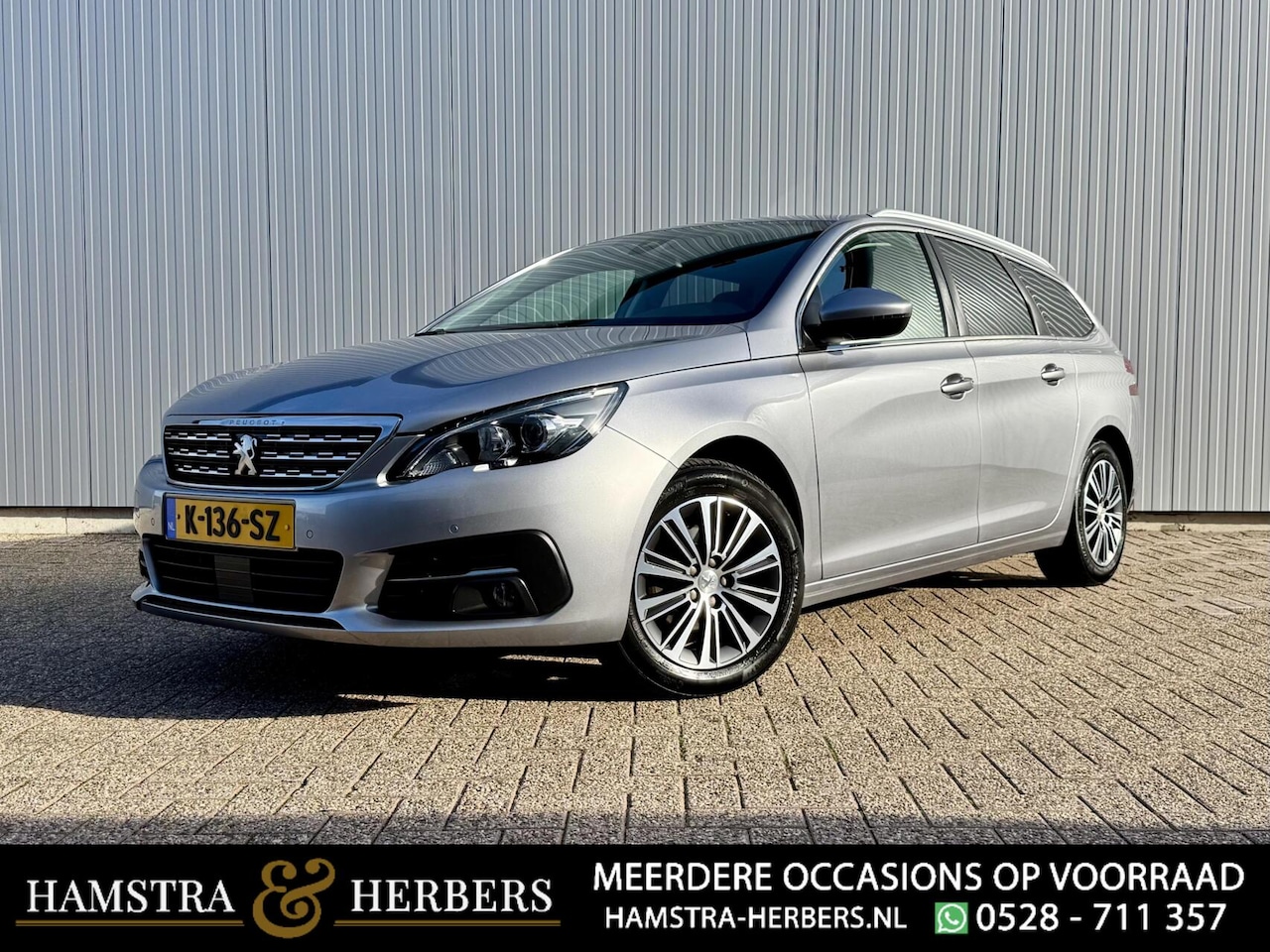 Peugeot 308 SW - 1.2 PureTech Blue Lease Allure antraciet - AutoWereld.nl