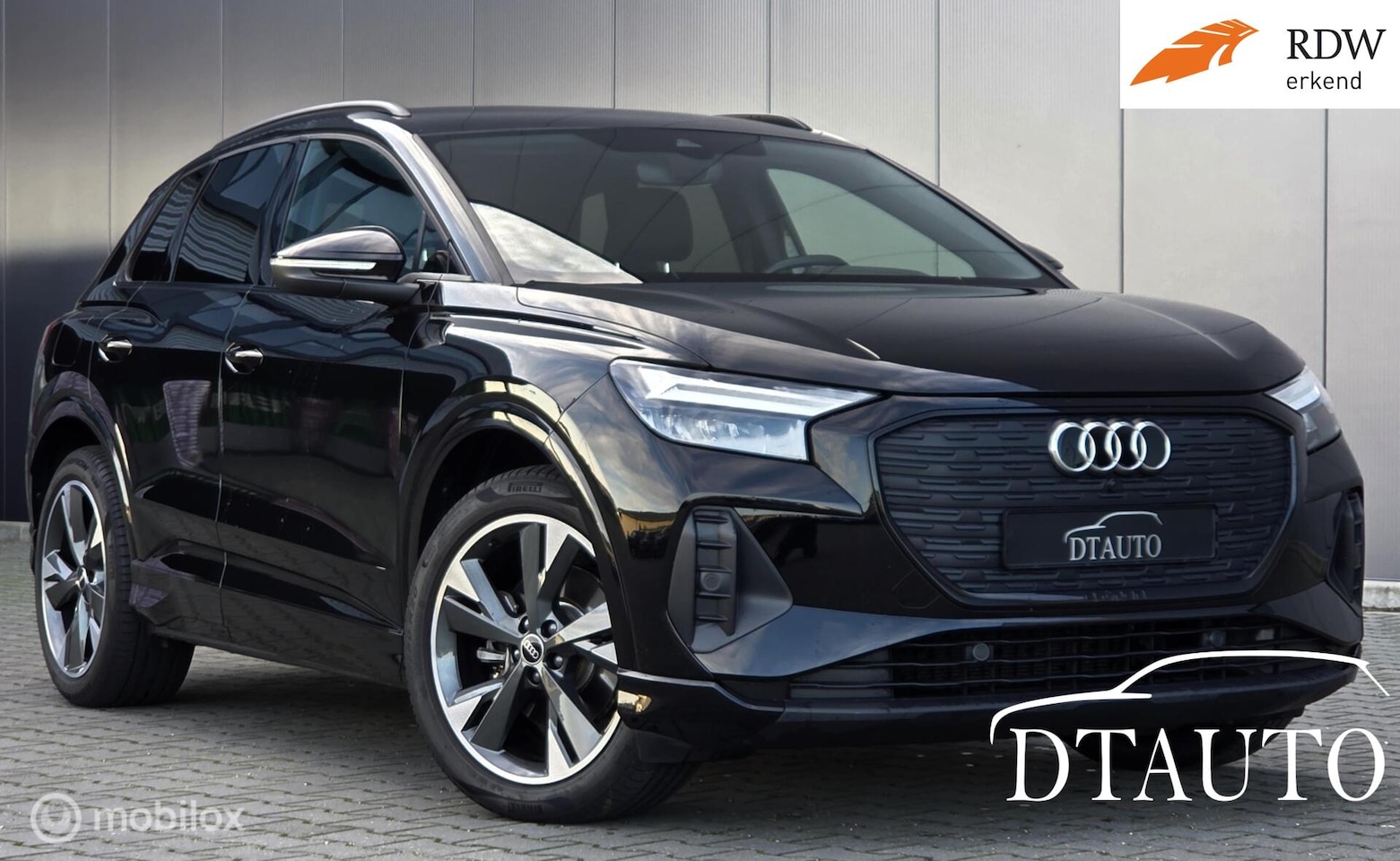 Audi Q4 e-tron - 35 edition 55 kWh Stoelv Black pak 20" Velgen - AutoWereld.nl