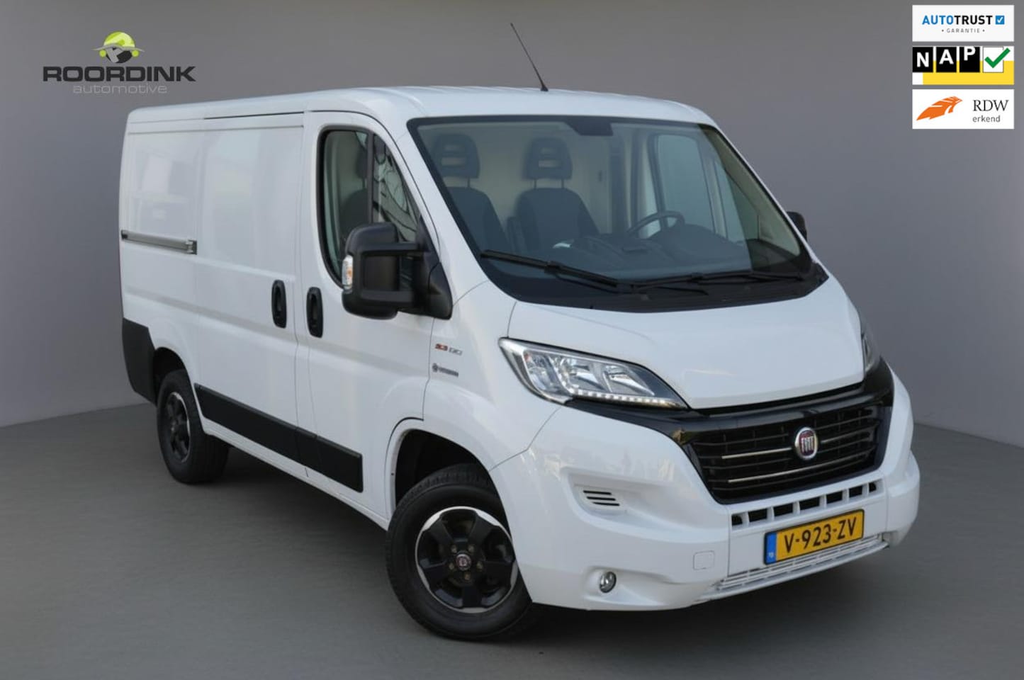 Fiat Ducato - EURO 6|Navi|2500 kg trekgewicht|Cruise|Trekhaak| - AutoWereld.nl