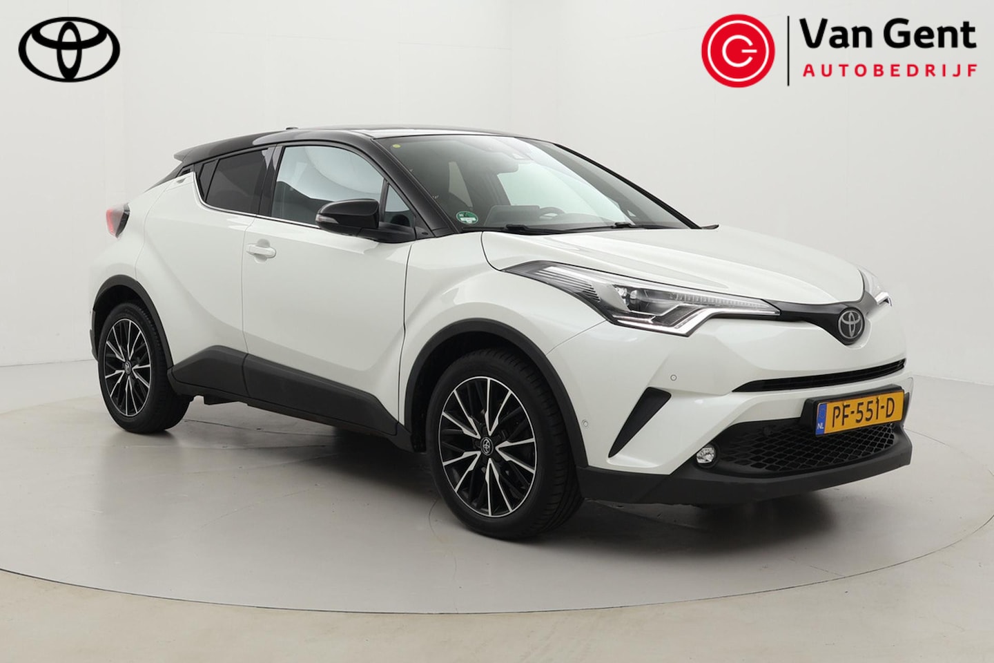 Toyota C-HR - 1.2 Premium | Trekhaak | Navigatie | Dodehoek detectie | Stoel-/stuurverwarming | JBL | Fu - AutoWereld.nl