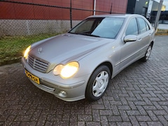 Mercedes-Benz C-klasse - 180 K. Elegance export