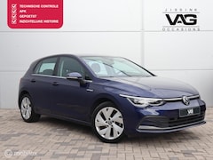 Volkswagen Golf - 1.5 eTSI Style Virtual LED Alcantara Massage