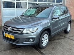 Volkswagen Tiguan - 2.0 TSI Sport&Style 4Motion, AUTOMAAT, XENON, STOEL VERW, LMV, 109852 km