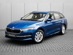 Skoda Octavia Combi - Business Edition Inclusief €2000, - inruilvoordeel | Achteruitrijcamera | Chromen grille |