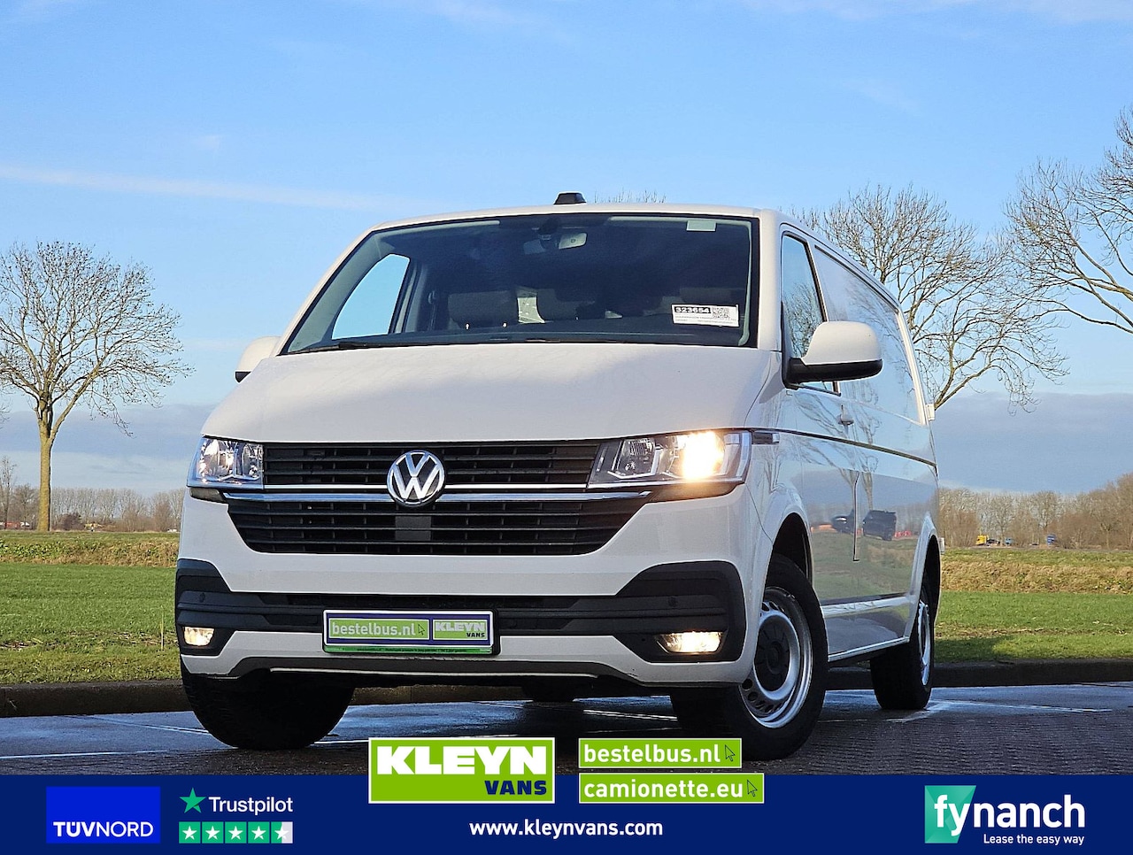 Volkswagen Transporter - 2.0 TDI T6.1 L2H1 150Pk AC! - AutoWereld.nl