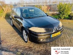 Renault Mégane Grand Tour - 1.6-16V EXPORT