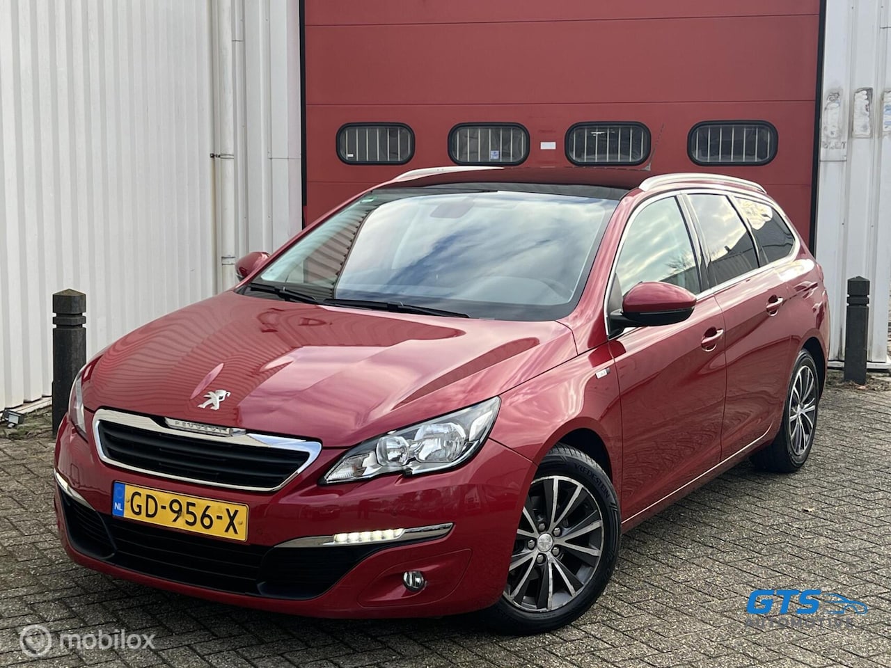 Peugeot 308 SW - 1.2 PT Style 2015 Pano CruiseC Navi 1e Eig. - AutoWereld.nl