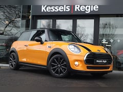 MINI Cooper - 1.5 Automaat Panorama 17" Sensoren Cruise Navi