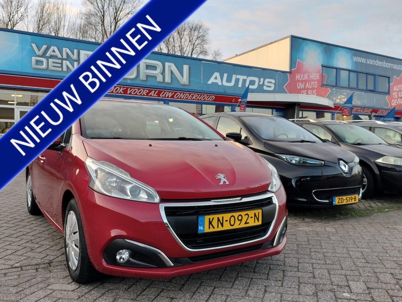 Peugeot 208 - 1.2 PureTech Blue Lion Airco Trekhaak Nw APK - AutoWereld.nl