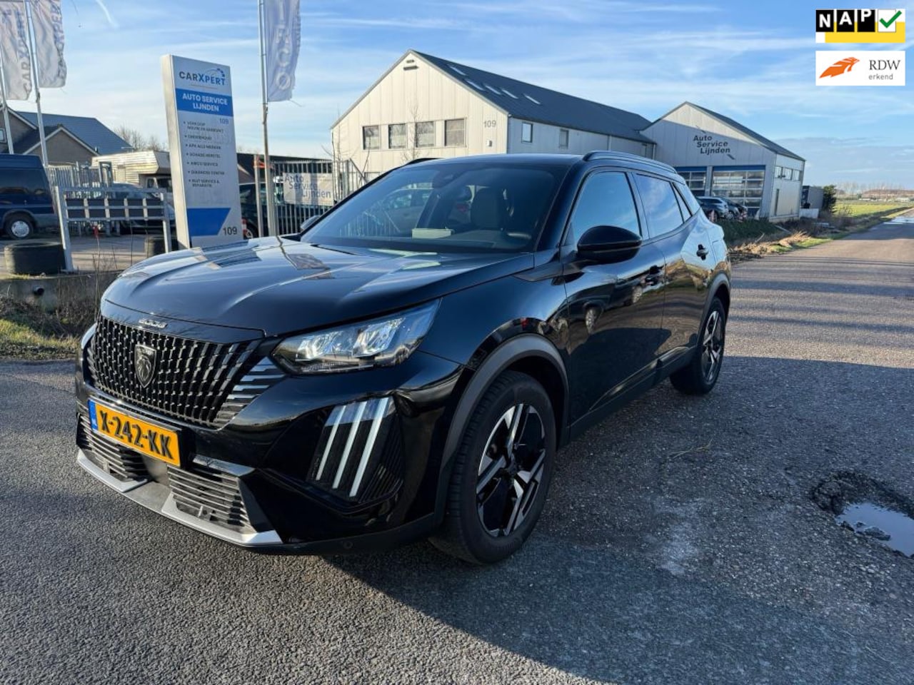 Peugeot 2008 - 1.2 PureTech 130 Allure Automaat - AutoWereld.nl