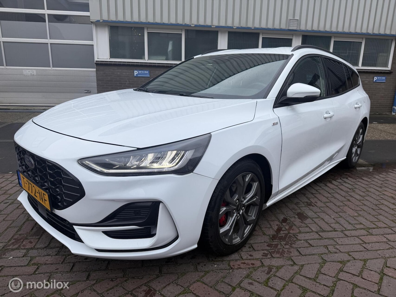 Ford Focus Wagon - 1.0 EcoBoost Hybrid ST Line X 1.0 EcoBoost Hybrid ST Line X /Nap - AutoWereld.nl