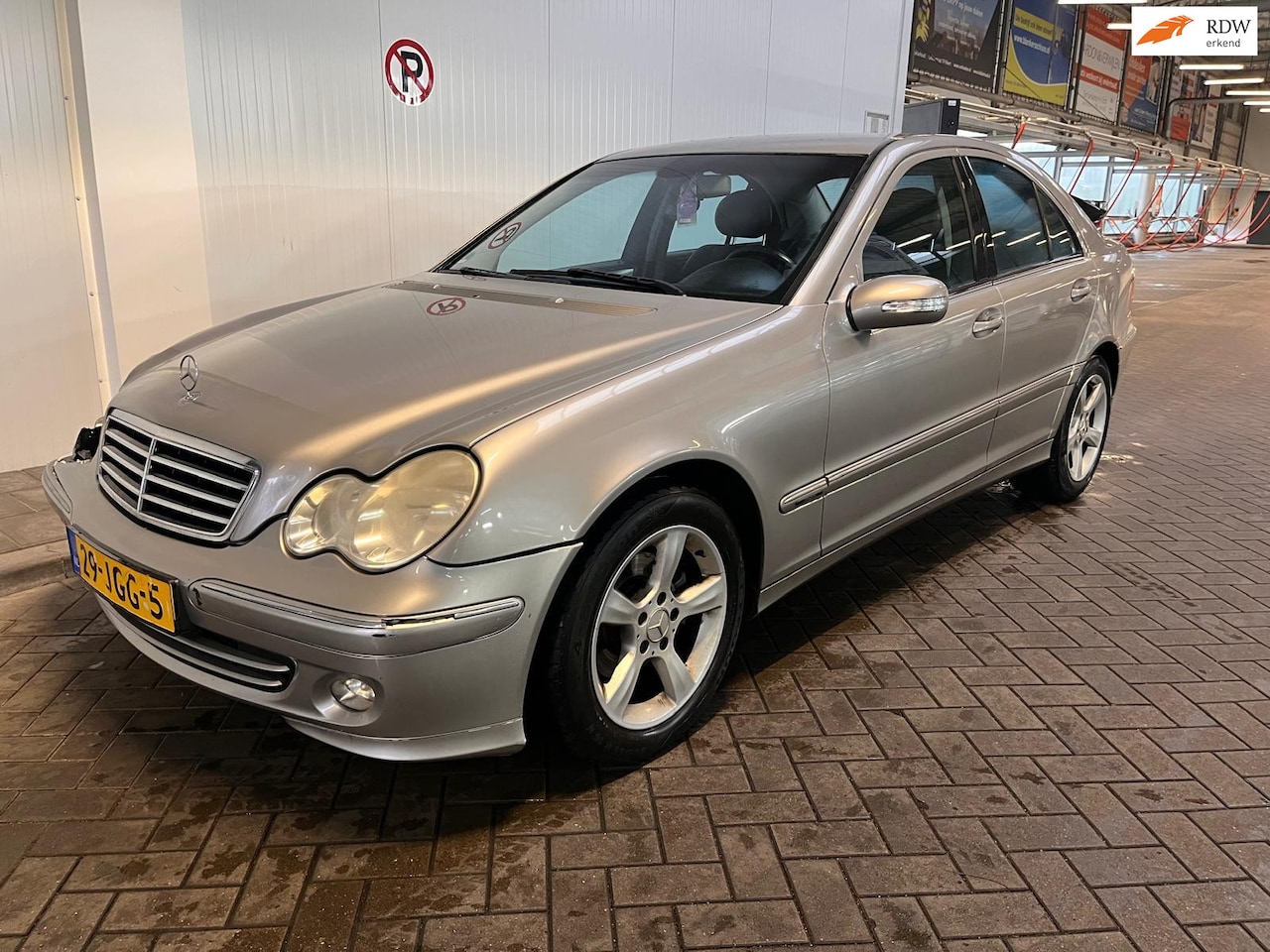 Mercedes-Benz C-klasse - 180 K Elegance 180 K. Elegance - AutoWereld.nl