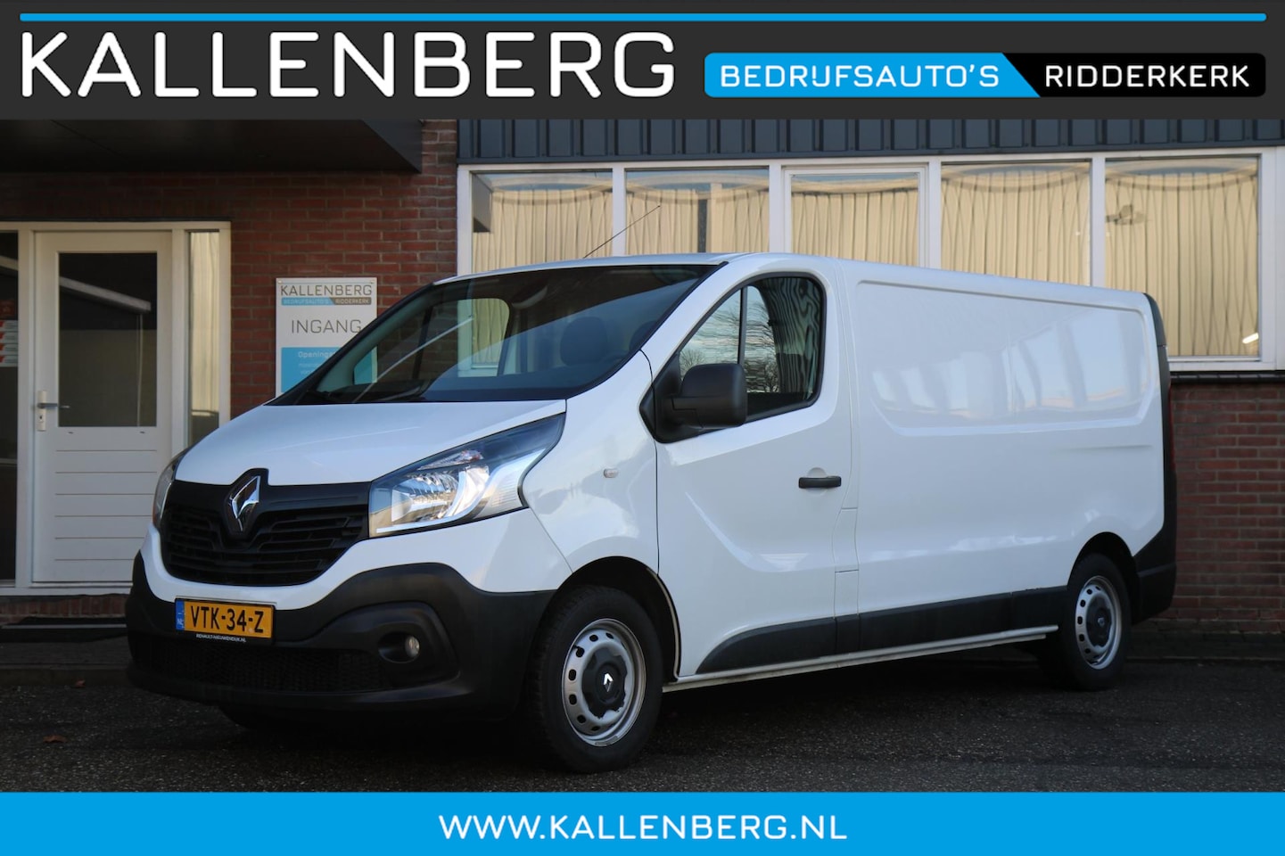 Renault Trafic - 1.6 dCi T29 121PK L2H1 Comfort / Camera / Trekhaak / Navi - AutoWereld.nl