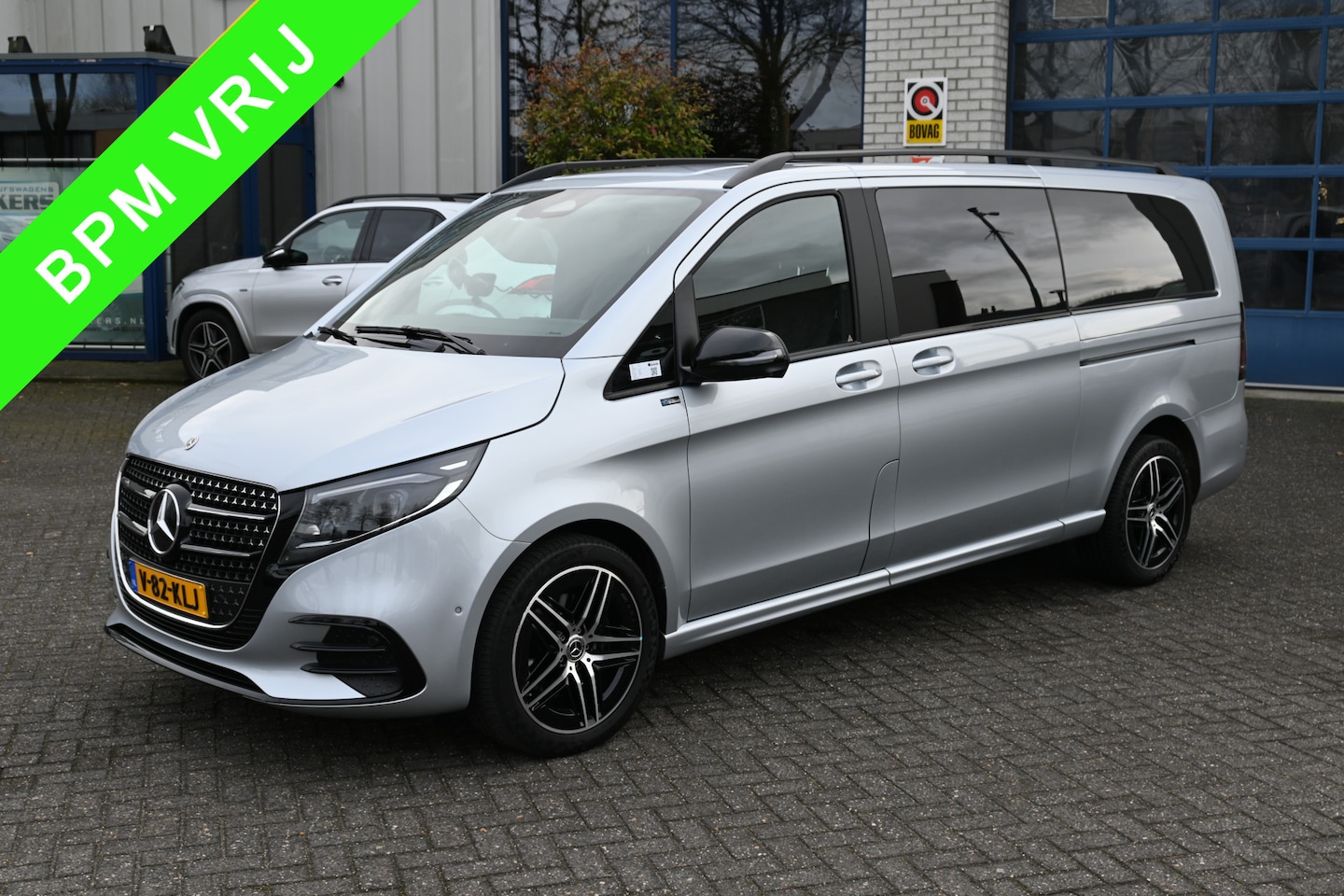 Mercedes-Benz V-klasse - 250d 4-Matic AMG L3 DC Avantgarde Distronic, 360 graden camera, Leder, Verwarmd stuurwiel - AutoWereld.nl