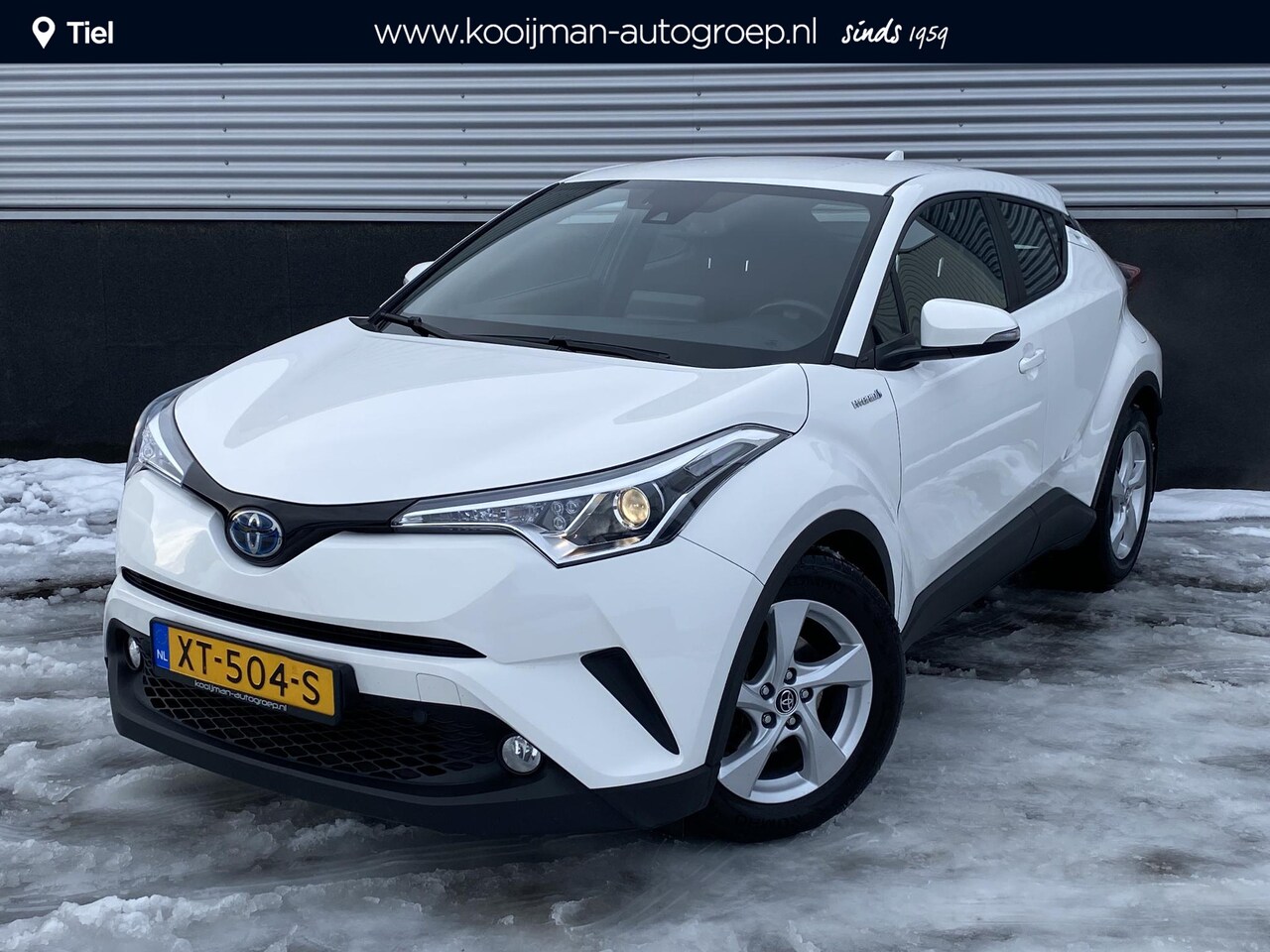 Toyota C-HR - 1.8 Hybrid Active automaat NL-auto, boekjes compleet, afneembare trekhaak 7-polig, keyless - AutoWereld.nl