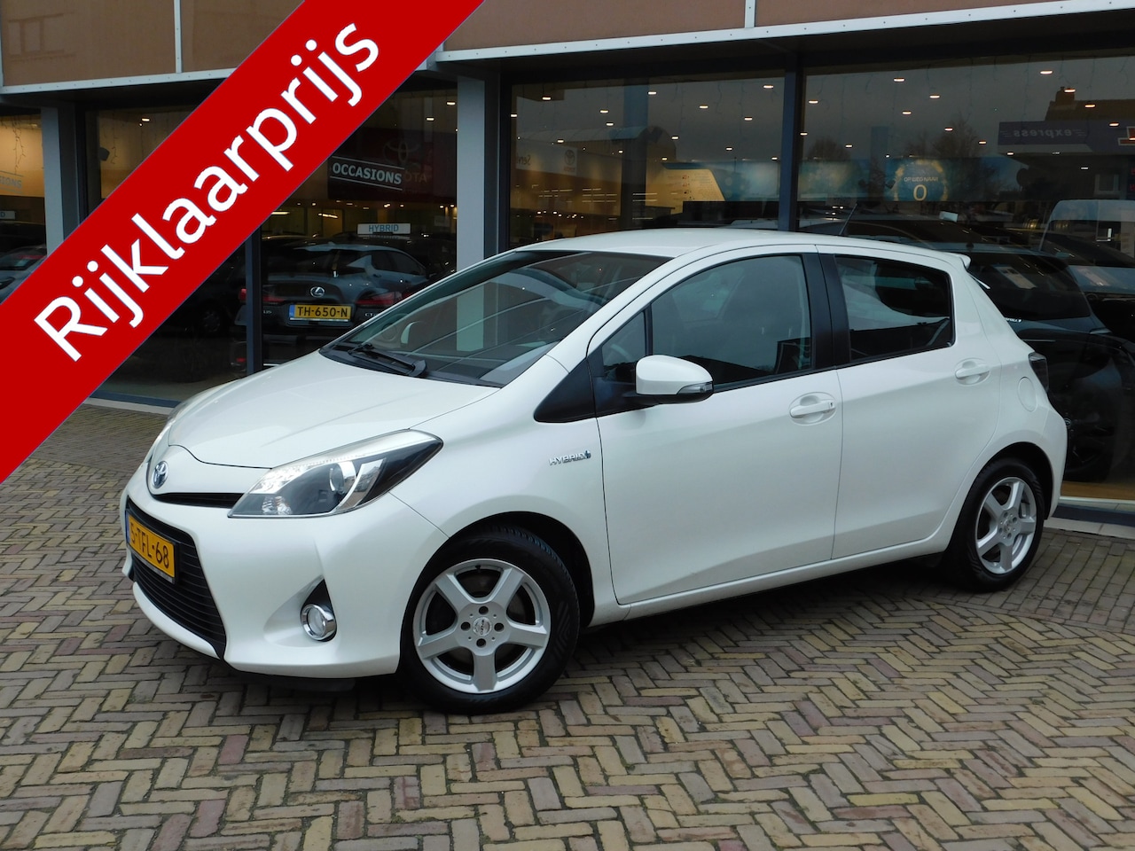 Toyota Yaris - 1.5 Full Hybrid Dynamic 1.5 Full Hybrid Dynamic - AutoWereld.nl
