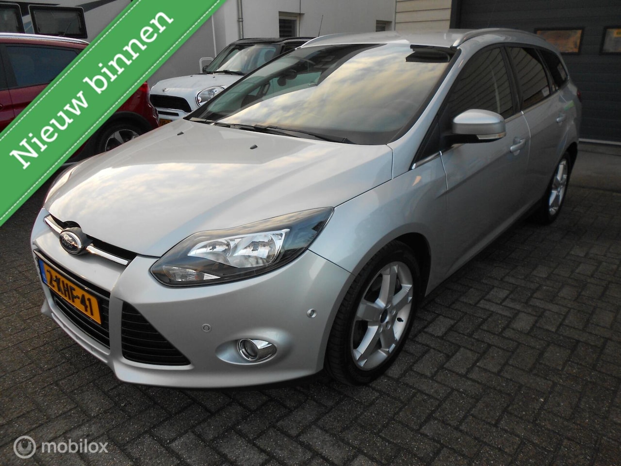 Ford Focus Wagon - 1.6 EcoBoost Titanium Trekhaak PDC V+A - AutoWereld.nl