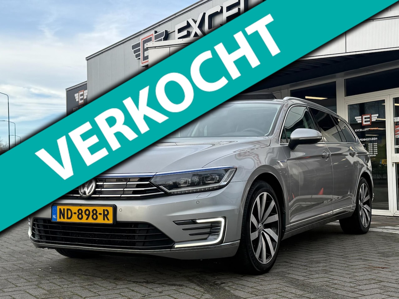 Volkswagen Passat Variant - 1.4 TSI GTE Connected Series Plus | Panoramadak - AutoWereld.nl