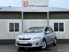 Toyota Auris - 1.8 Full Hybrid / 2e Eig. / Dealer Ondh. / Cruise / Orig. NL