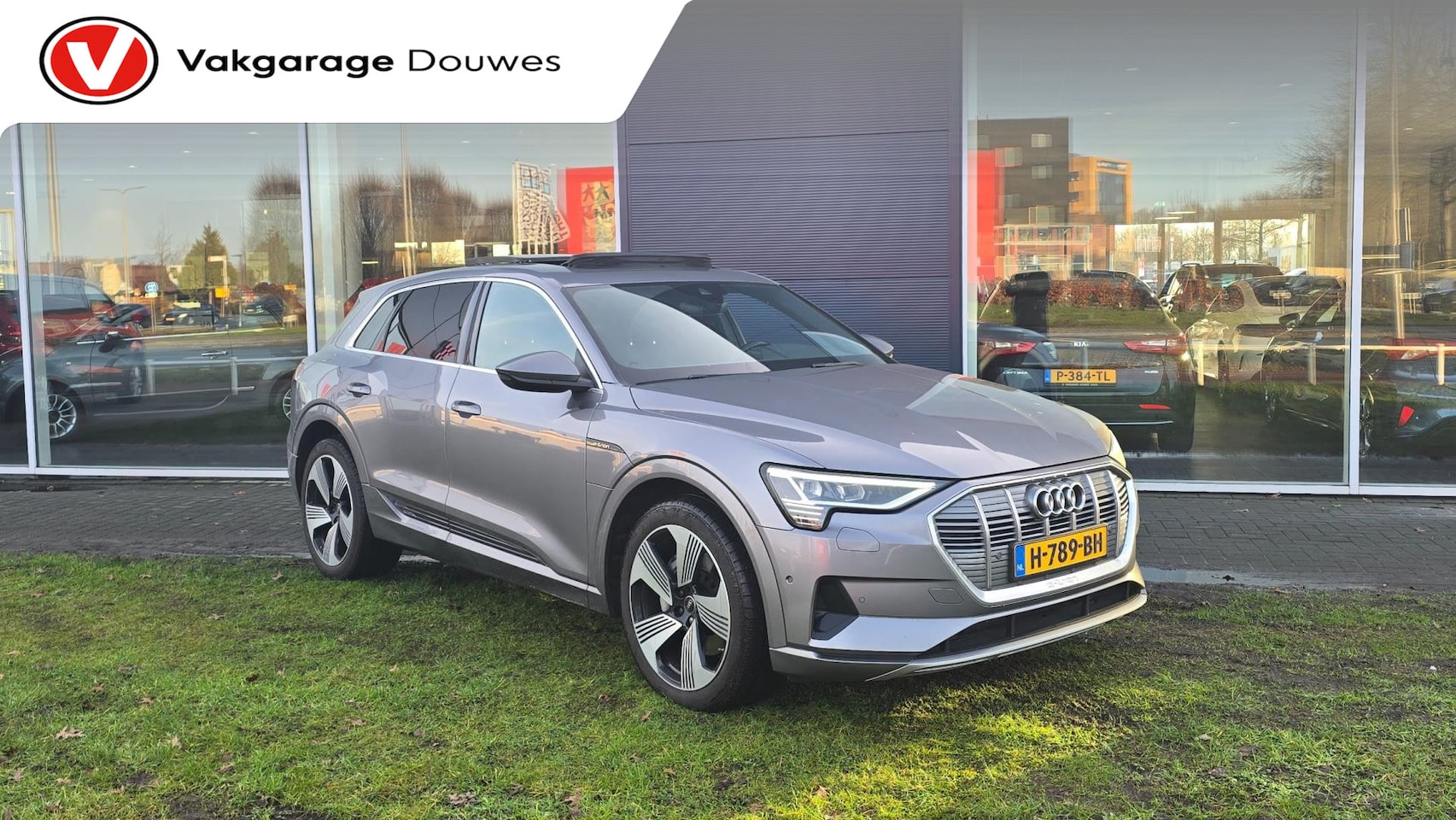 Audi e-tron - E-tron 55 quattro advanced 95 kWh |NAP|Pano|Leder|Dealeronderhouden - AutoWereld.nl