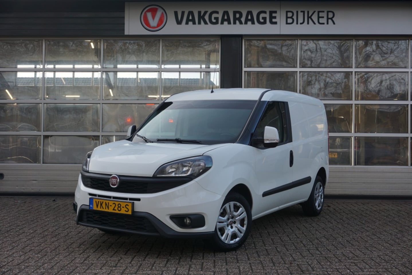 Fiat Doblò Cargo - 1.6 MJ L1H1 SX Trekhaak! Nieuwe Apk! - AutoWereld.nl