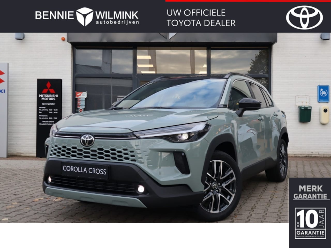Toyota Corolla Cross - Hybrid 140 Dynamic Panoramadak - AutoWereld.nl