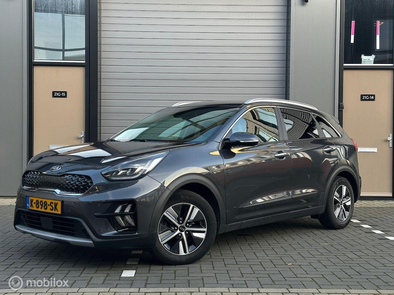 Kia Niro - 1.6 GDi Hybrid DynamicPlusLine 1.6 GDi Hybrid DynamicPlusLine - AutoWereld.nl