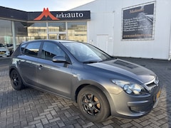 Hyundai i30 - 1.4i Blue Act. Cool