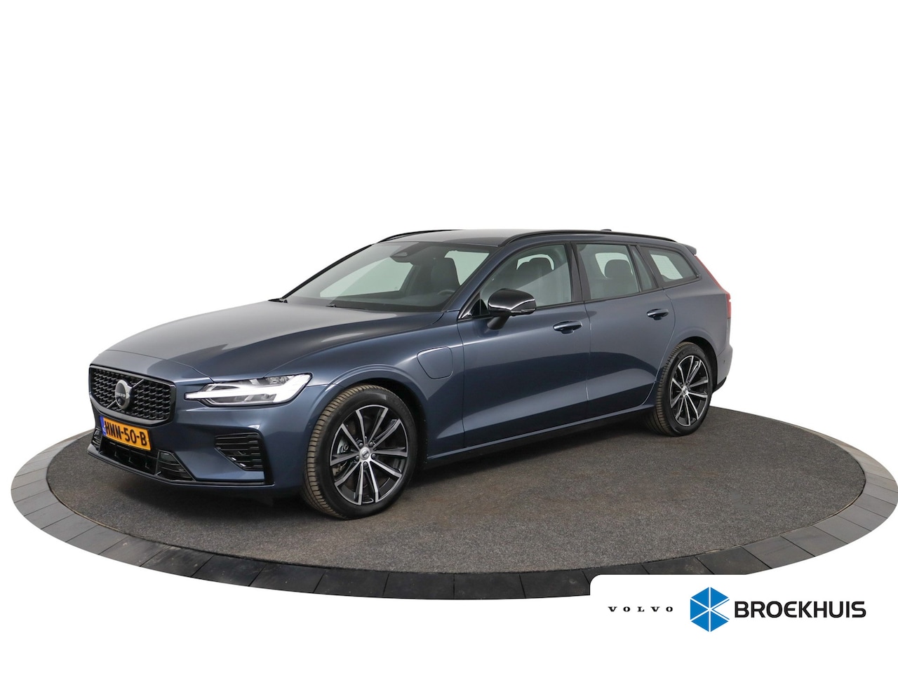 Volvo V60 - T6 AWD Plus Dark | 360 camera | Stoel + Stuurverwarming |  Harman Kardon  | - AutoWereld.nl