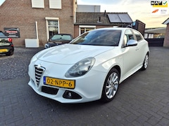 Alfa Romeo Giulietta - 1.6 JTDm Distinctive Clima Cruise Leer