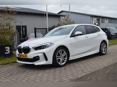 BMW 1-serie - 118i High Executive M pakket, Carplay, Camera, Led