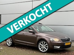 Skoda Octavia Combi - 1.6 TDI Greenline Businessline 2e Eignr |Leder |Stoelverw |Navi |Cruise |Trekhaak |Airco |