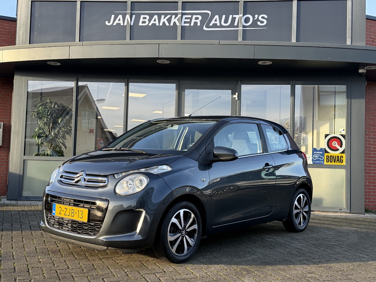 Citroën C1 - 1.0 e-VTi Shine ✅ Camera ✅ Bluetooth ✅ Elec. pakket ✅ - AutoWereld.nl