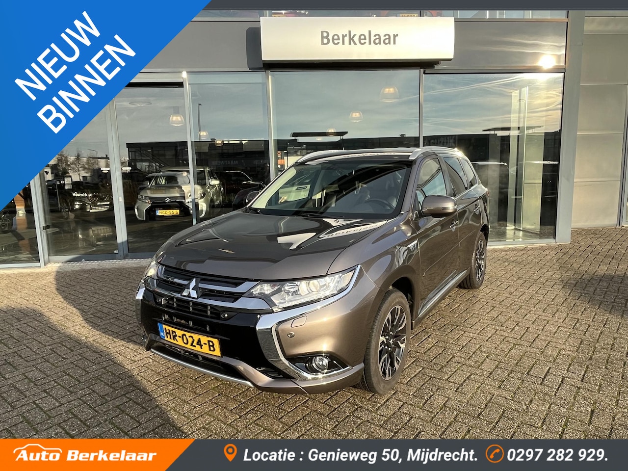 Mitsubishi Outlander - 2.0 PHEV Executive Edition Trekhaak | Winterbanden op Velg Lichtmetaal - AutoWereld.nl